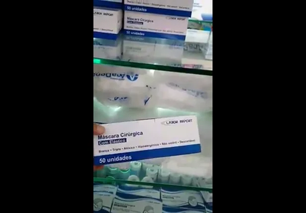 Máscara sendo vendida a R$ 189,00 em Teresina