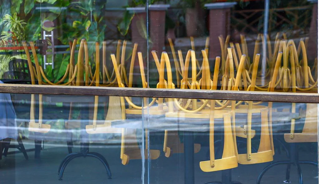 Decreto municipal determinou a suspensão do funcionamento de restaurantes