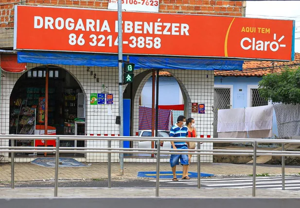 Farmácias poderão funcionar normalmente