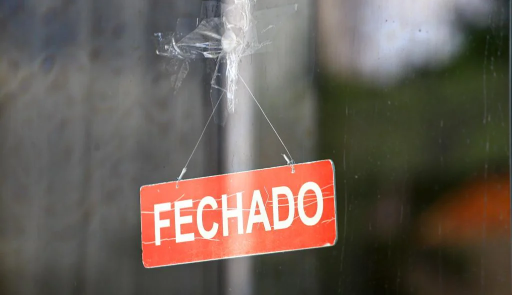 Restaurantes acataram decreto municipal