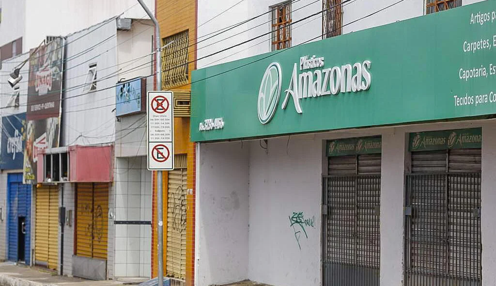Estabelecimentos fechados 