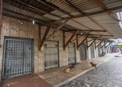 Mercado do Todos os Santos fechado
