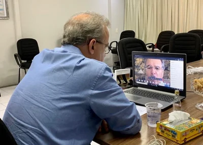 Prefeito Firmino Filho em reunião com Paulo Guedes
