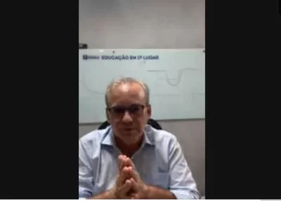 Firmino Filho participa de vídeochamada com a imprensa em Teresina