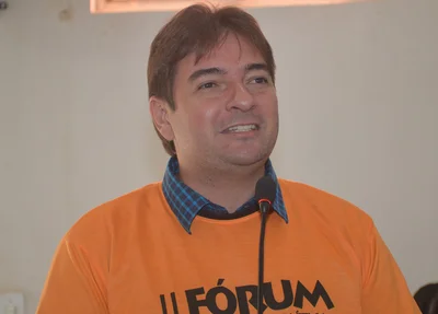 Iata Rodrigues troca PSB pelo PCdoB