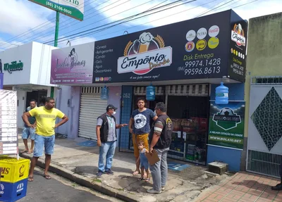 Estabelecimento é fechado em ação da polícia