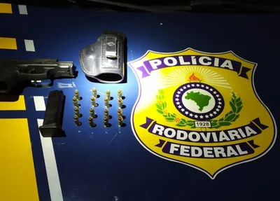 Arma de fogo apreendida pela PRF