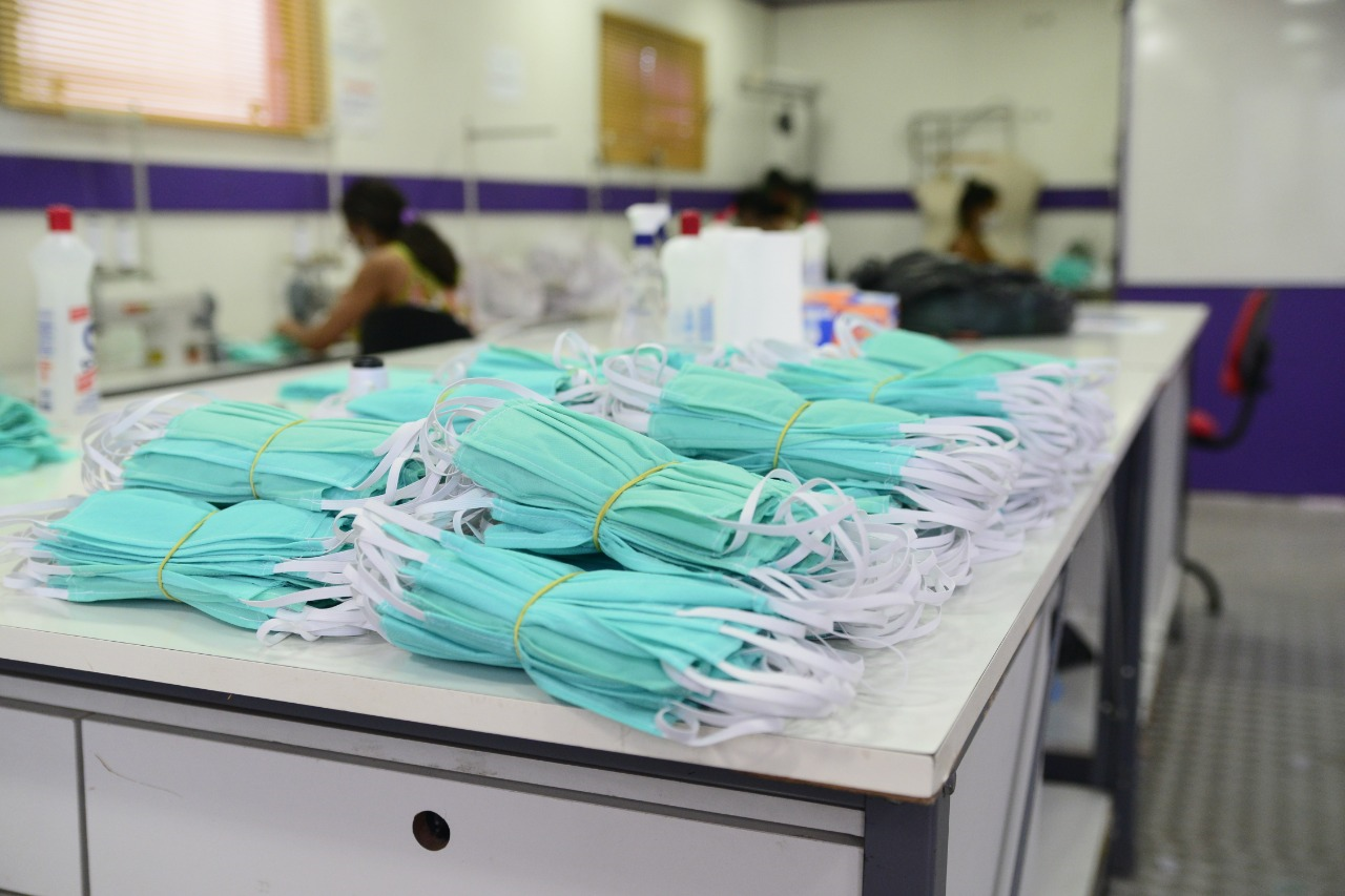 SENAI-PI confecciona 10 mil máscaras para profissionais da saúde