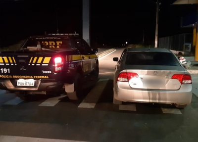 Honda Civic é apreendido na BR 316 em Valença do Piauí