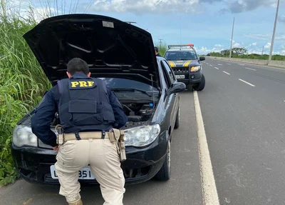 Veículo recuperado pela Polícia Rodoviária Federal