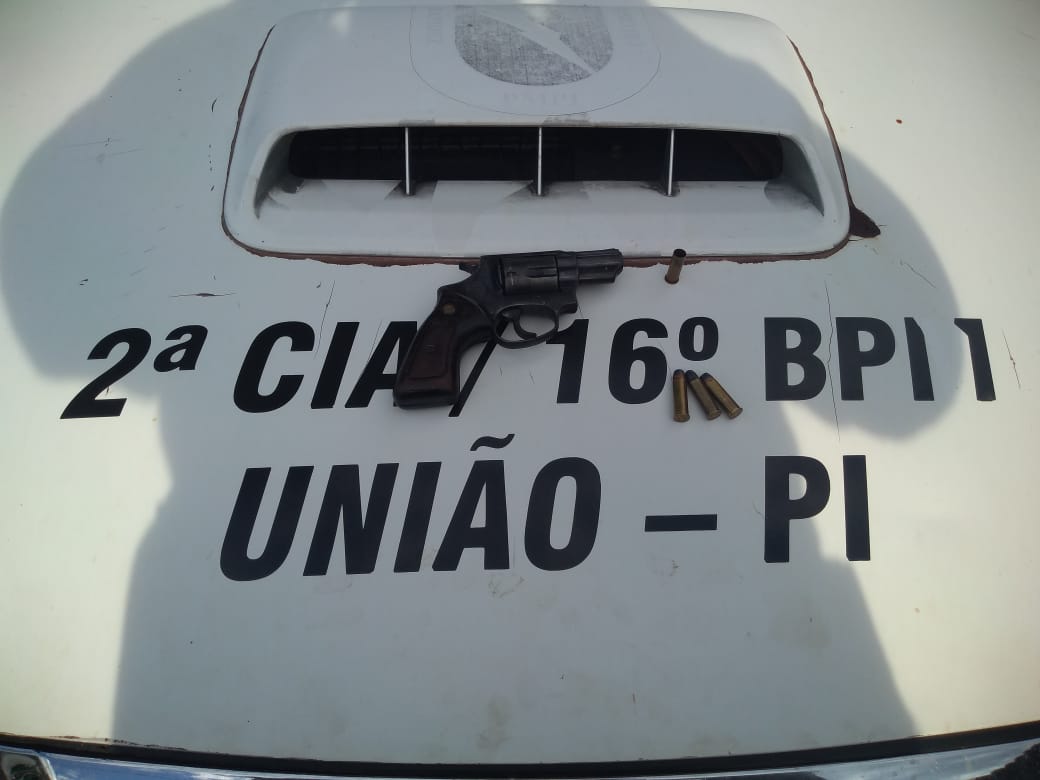 Arma apreendida pela Polícia Militar em Miguel Aves