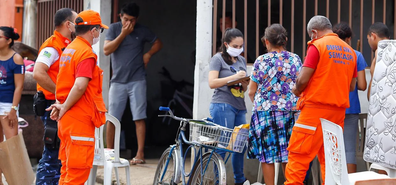 Defesa Civil acompanha famílias atingidas pelas chuvas no Ininga