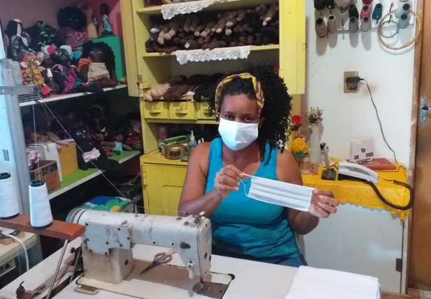 Fundação Wall Ferraz confecciona mais de 4,5 mil máscaras