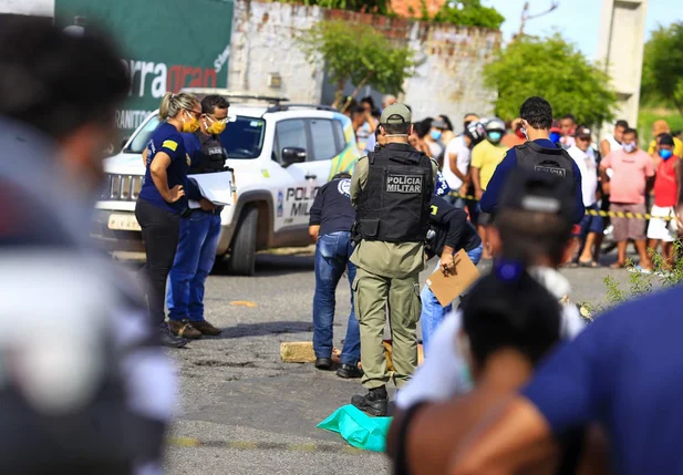 Assaltante é perseguido e executado a tiros no Dirceu Arcoverde