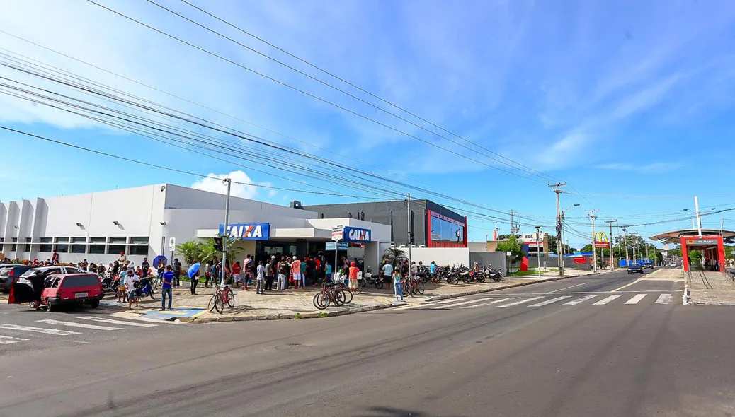 Caixa Econômica da avenida Pres. Kennedy