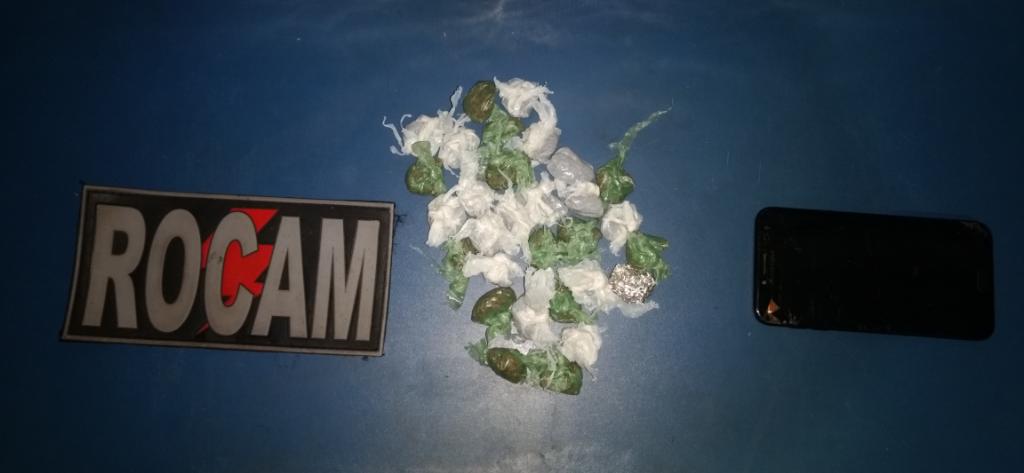 Droga apreendida em posse de um casal em Pico
