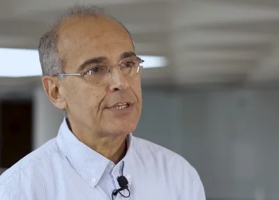 Médico Mauro Luiz de Brito Ribeiro