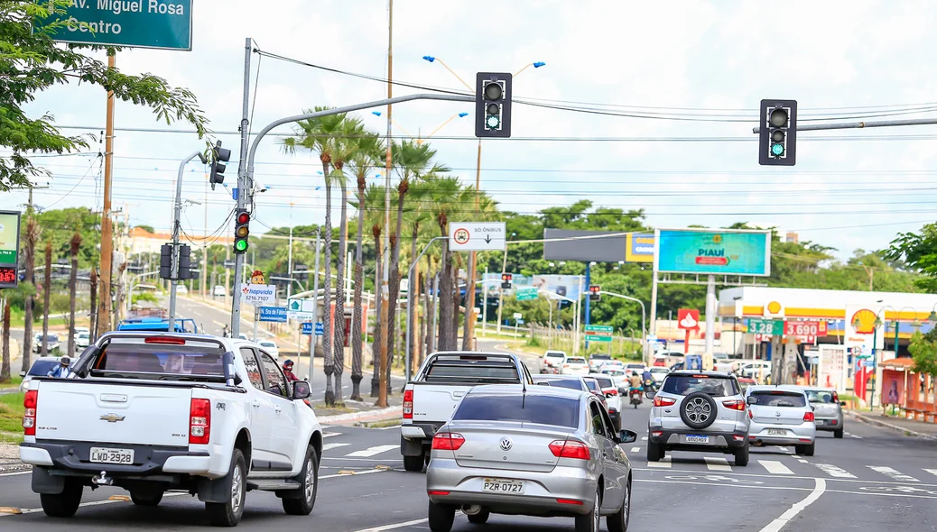 Avenida João XXIII com Avenida Nossa Senhora de Fátima 