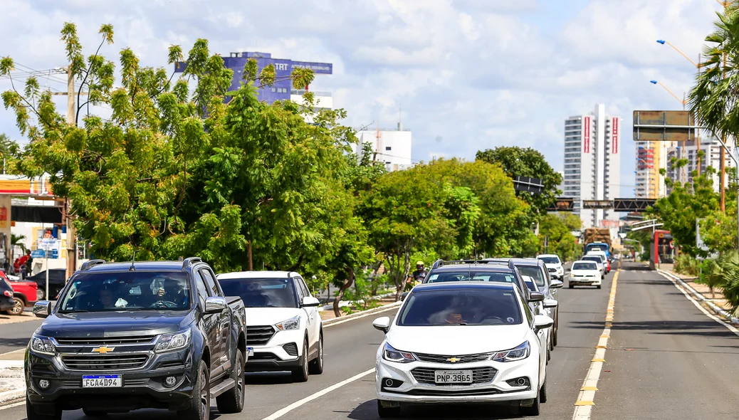 Trânsito na Avenida João XXIII