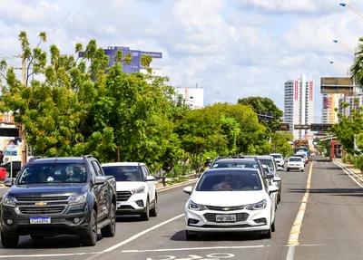 Trânsito na Avenida João XXIII