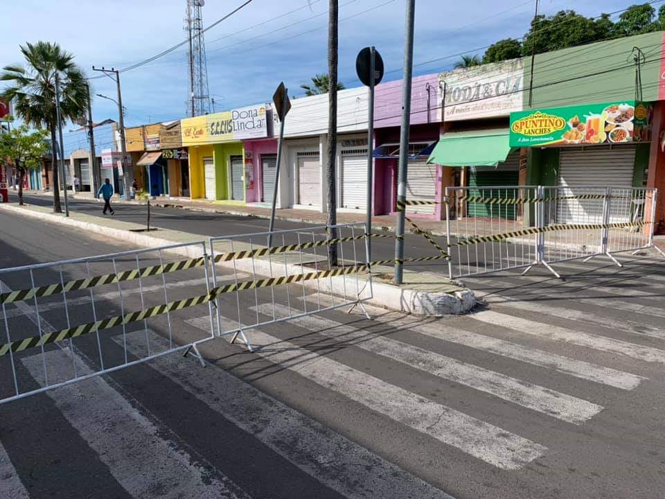 Avenida Demerval Lobão em Campo Maior