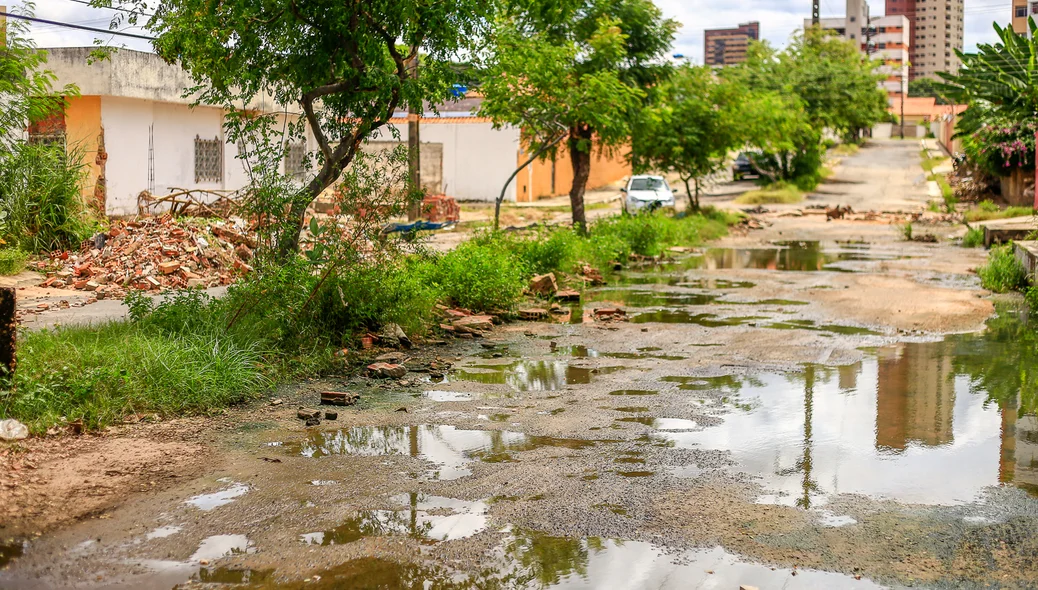 Avenida Miguel Sady no bairro São Cristóvão 
