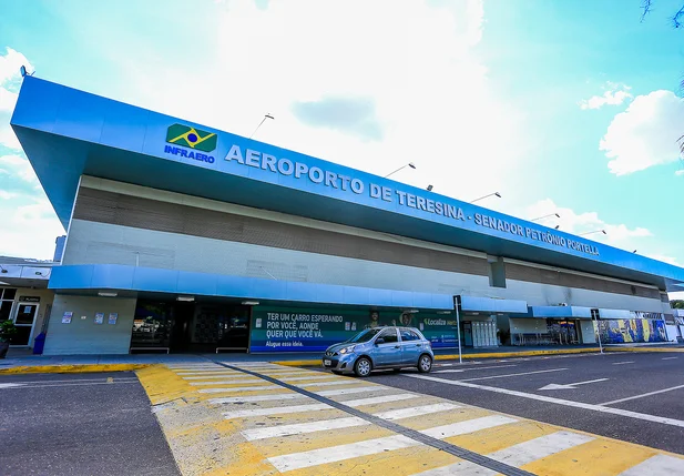 Aeroporto de Teresina Piauí  