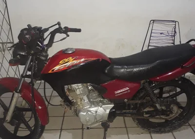 Motocicleta apreendida pela PM