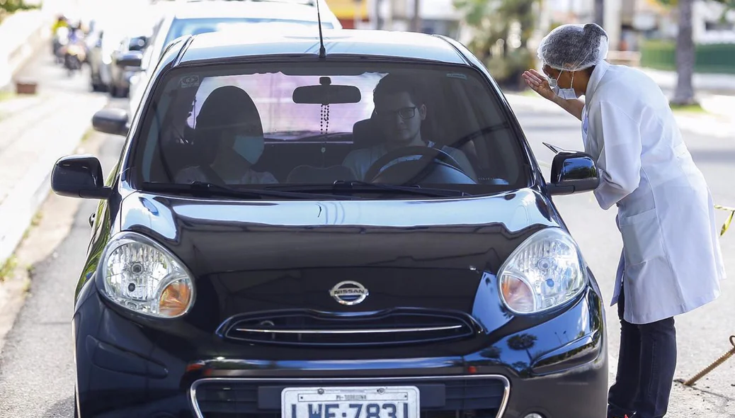 Profissionais da Saúde orientam motoristas