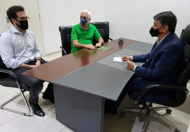 Marcos Aurélio participa de reunião com o governador Wellington Dias e Themístocles Filho
