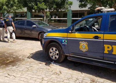 Carro foi recuperado na BR 343 em Piripiri