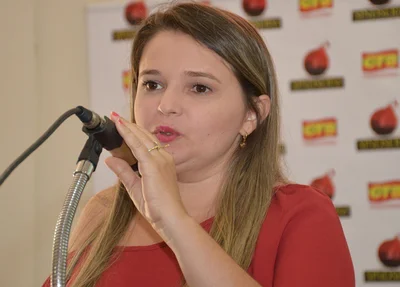 Presidente do Sindserm de Picos, Lenice Sales.