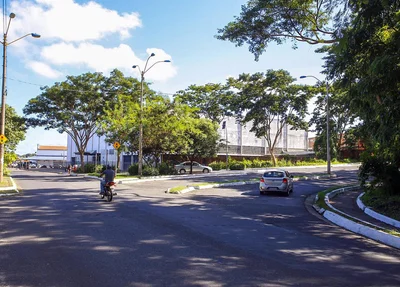 Acesso a Ponte Metálica 