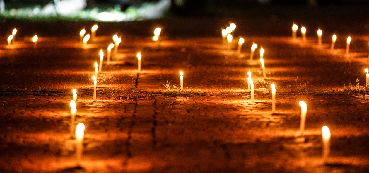 Velas acesas 