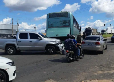 Acidente na BR 343 em Teresina