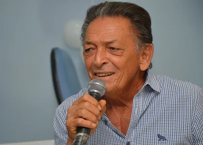 Gil Paraibano lidera pesquisas para prefeito de Picos