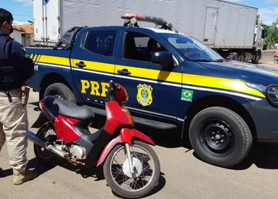 Polícia Rodoviária apreende moto roubada