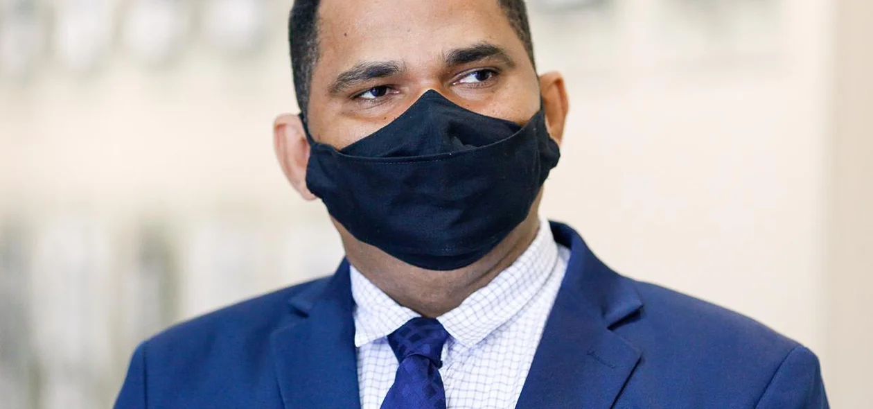 Advogado Maurício Alves da Silva 