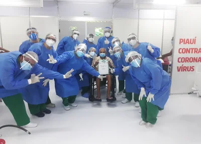 Idoso de 83 anos recebeu alta no Hospital de  Campanha do Verdão