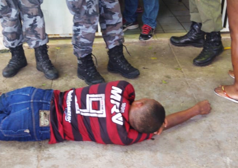 Suspeito de tentar assaltar o policial civil foi baleado