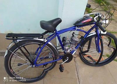 Bicicleta ficou destruída
