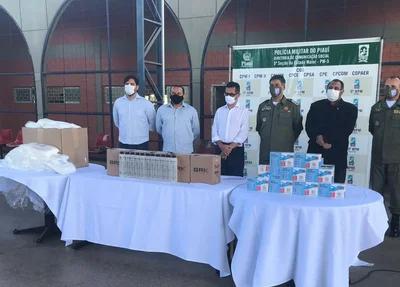 Entrega de equipamentos para os policiais do Piauí