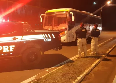 Ônibus apreendido
