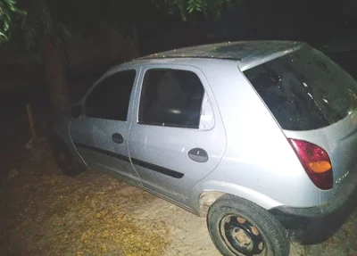Veículo Celta da Câmara Municipal de Floriano