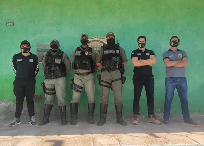 Equipes que participaram da operação policial