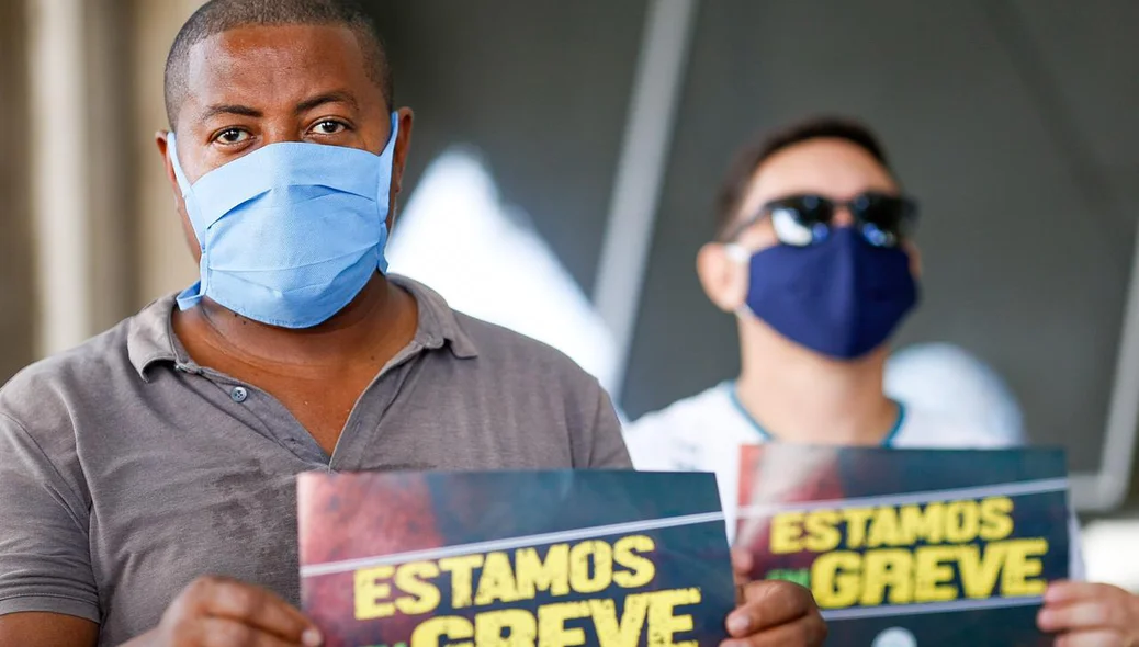 Profissionais de saúde em greve