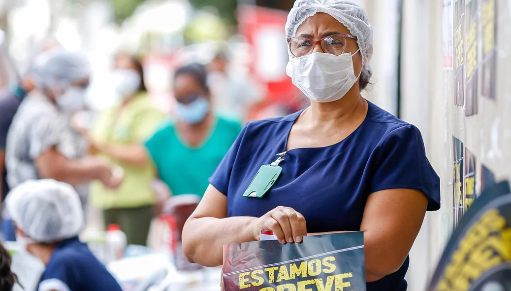 Profissional de saúde em greve