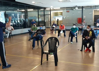 Donos de academias se re[unem pela retomada do setor