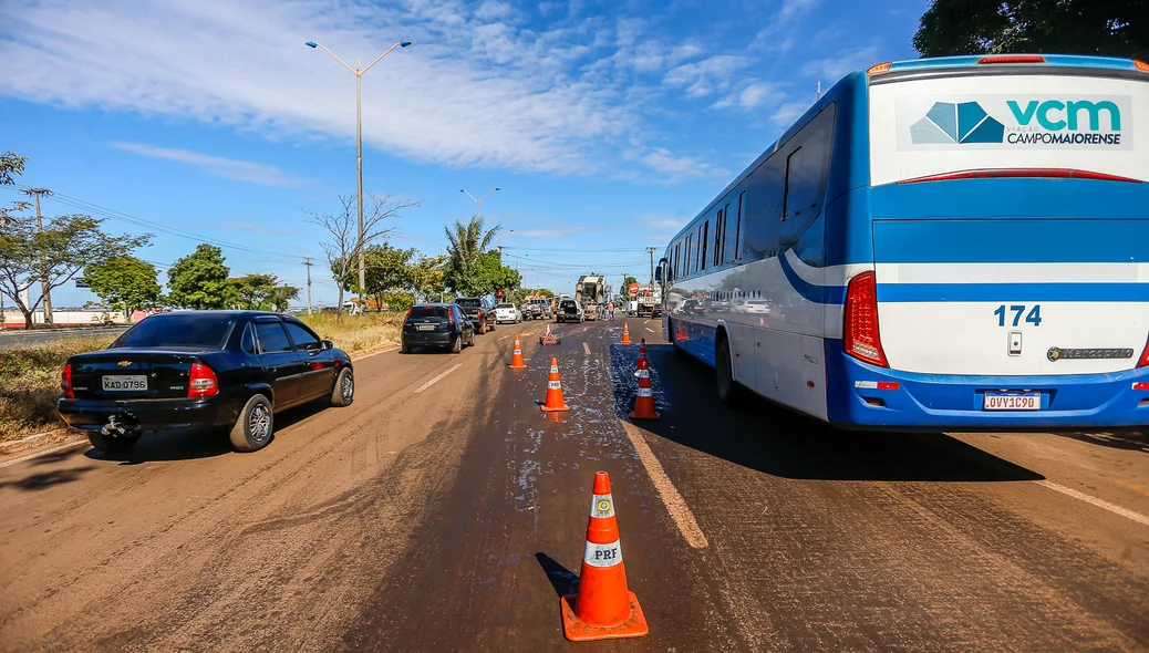 Parte da BR 343 interditada 