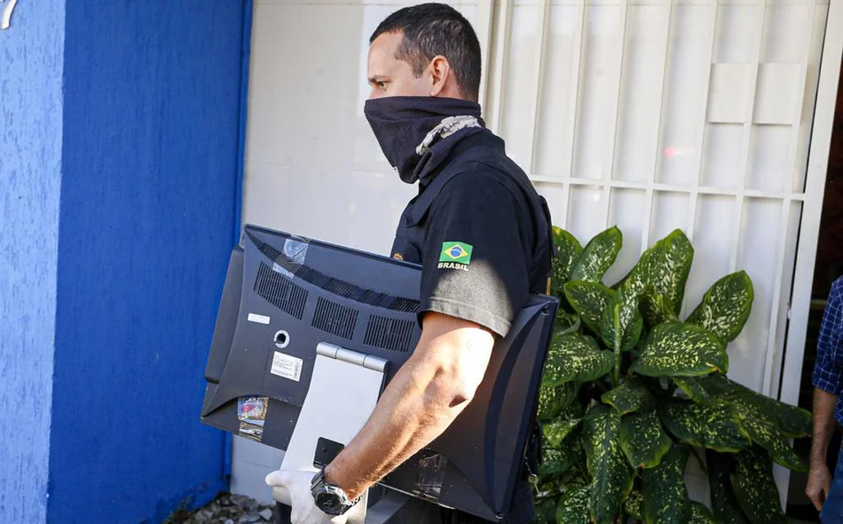 Computador apreendido